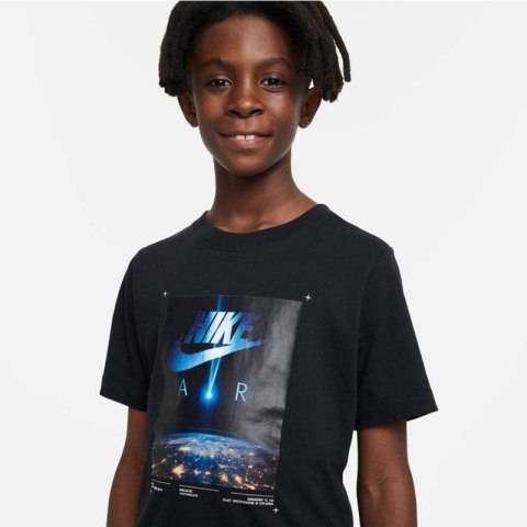 Koszulka Nike Sportswear Jr DX9512-010 Koszulka Nike Sportswear Jr DX9512-010