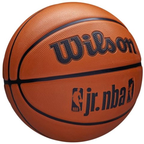 Piłka do koszykówki Wilson NBA Jr DRV Fam Logo Ball WZ3013001XB Piłka do koszykówki Wilson NBA Jr DRV Fam Logo Ball WZ3013001XB