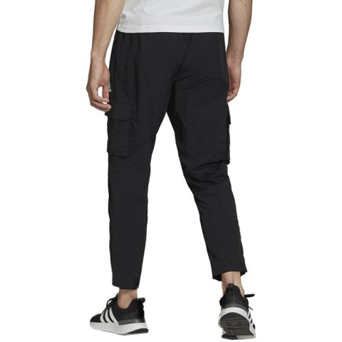 Spodnie adidas Essentials Small Logo Woven Cargo 7/8 Pants M HE1859 Spodnie adidas Essentials Small Logo Woven Cargo 7/8 Pants M HE1859