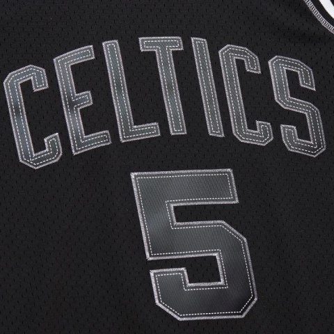 Koszulka Mitchell & Ness NBA Contrast 2K Swingman Jersey Celtics 2007 Kevin Garnett M TFSM6784-BCE07KGABLCK Koszulka Mitchell & Ness NBA Contrast 2K Swingman Jersey Celtics 2007 Kevin Garnett M TFSM6784-BCE07KGABLCK