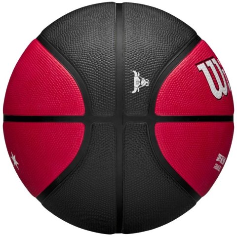 Piłka do koszykówki Wilson NBA Team City Edition Chicago Bulls WZ4024205XB Piłka do koszykówki Wilson NBA Team City Edition Chicago Bulls WZ4024205XB