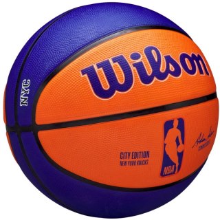 Piłka do koszykówki Wilson NBA Team City Edition New York Knicks WZ4024220XB