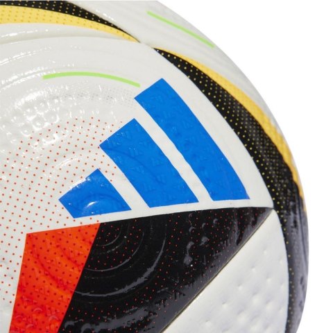 Piłka nożna adidas Ekstraklasa Pro JD9065 Piłka nożna adidas Ekstraklasa Pro JD9065
