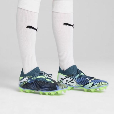 Buty piłkarskie Puma Future 7 Match FG/AG M 107931 03