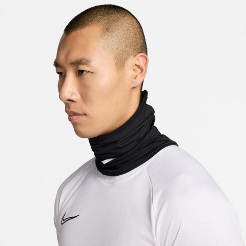 Komin Nike Academy HF0787-010 Komin Nike Academy HF0787-010