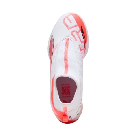 Buty piłkarskie Puma Ultra 5 Match+ LL IT Jr 108353 01