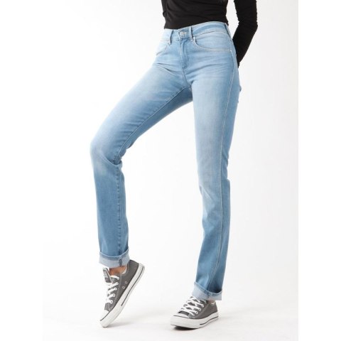 Jeansy Wrangler Caitlin Blue Baloo W24CH145X Jeansy Wrangler Caitlin Blue Baloo W24CH145X