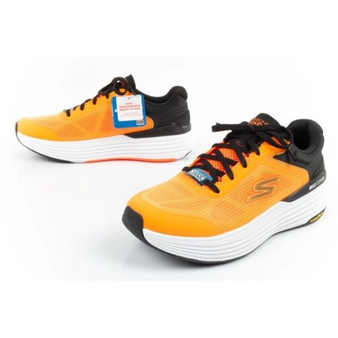 Buty do biegania Skechers Max Cushioning M 220932/ORBK