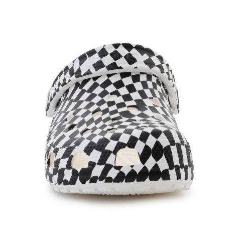 Klapki Crocs Classic warped checker clog 211007-103