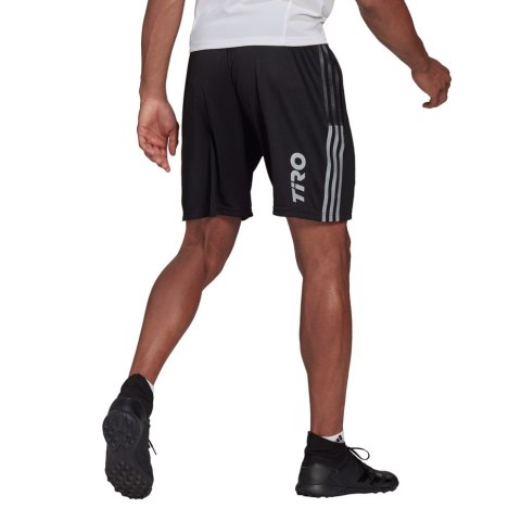 Spodenki męskie adidas Tiro Short Reflective Wording GQ1038 Spodenki męskie adidas Tiro Short Reflective Wording GQ1038