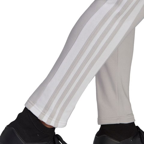 Spodnie męskie adidas Squadra 21 Sweat Pant jasnoszare GT6644 Spodnie męskie adidas Squadra 21 Sweat Pant jasnoszare GT6644