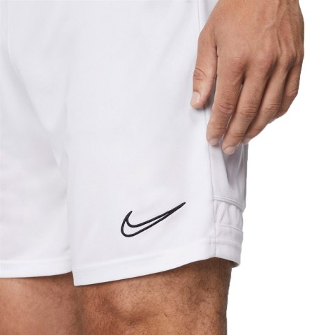 Spodenki męskie Nike Dri-FIT Academy białe CW6107 100 Spodenki męskie Nike Dri-FIT Academy białe CW6107 100