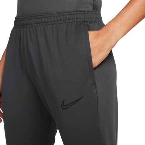 Spodnie damskie Nike Dri-FIT Academy szare CV2665 060 Spodnie damskie Nike Dri-FIT Academy szare CV2665 060