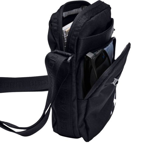 Torebka na ramię Under Armour Crossbody czarna 1327794 001 Torebka na ramię Under Armour Crossbody czarna 1327794 001