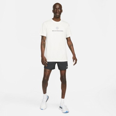 Spodenki Nike Dri-FIT Stride M DM4755-010