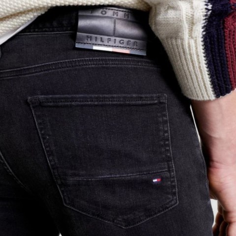 Jeansy Tommy Hilfiger Bleecker Slim Fit M MW0MW33350