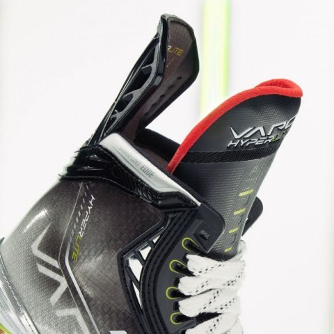Łyżwy hokejowe Bauer Vapor Hyperlite Int 1059362 Łyżwy hokejowe Bauer Vapor Hyperlite Int 1059362