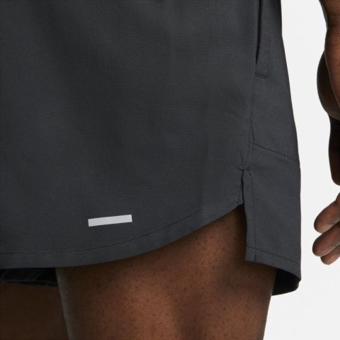 Spodenki Nike Dri-FIT Stride M DM4755-010