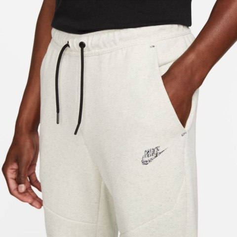 Spodnie Nike Sportswear Tech Fleece M DD4706-100 Spodnie Nike Sportswear Tech Fleece M DD4706-100