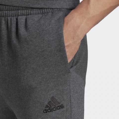 Spodnie adidas Fleece Regular Taprered Pants M HL2243 Spodnie adidas Fleece Regular Taprered Pants M HL2243