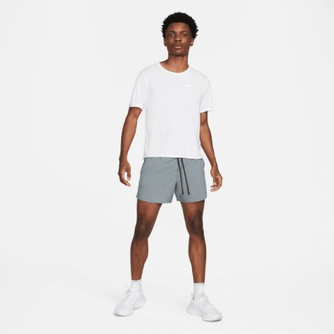 Spodenki Nike Dri-FIT Stride M DM4755-084 Spodenki Nike Dri-FIT Stride M DM4755-084